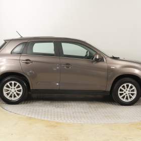 Foto inzerátu Mitsubishi ASX 1.8 DI-D MIVEC