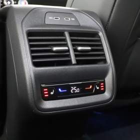 Foto inzerátu Skoda Superb 2.0 TDI