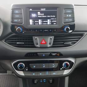 Foto inzerátu Hyundai i30 Fastback 1.0 T-GDI