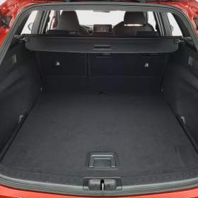 Foto inzerátu Toyota Corolla 1.8 Hybrid