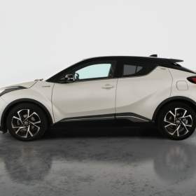 Foto inzerátu Toyota C-HR 2.0 Hybrid