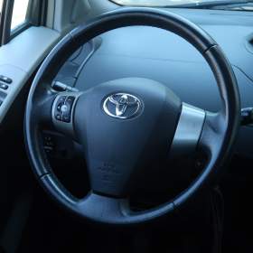 Foto inzerátu Toyota Yaris 1.0 VVT-i