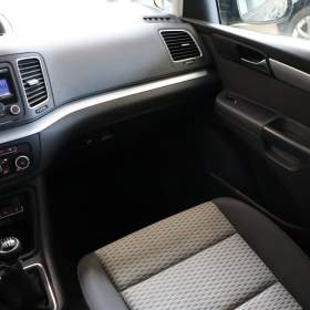 Foto inzerátu VW Sharan 2.0 TDI
