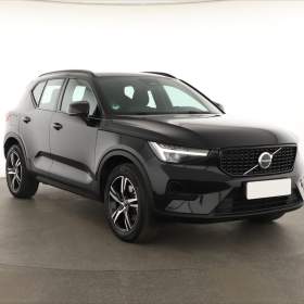 Volvo XC40 B3 / 19910885