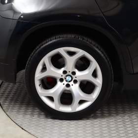 BMW X6 xDrive40d / 19910916
