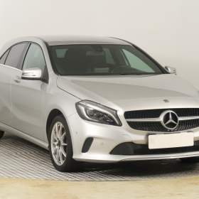 Mercedes A A 180 d / 19910967
