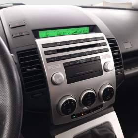 Foto inzerátu Mazda 5 1.8