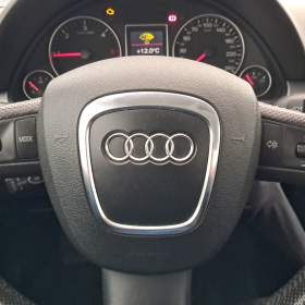 Foto inzerátu Audi A4 2.0 TDI