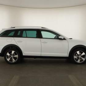 Foto inzerátu Skoda Octavia Scout 2.0 TDI