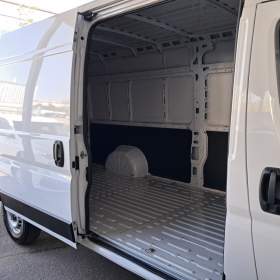 Foto inzerátu Peugeot Boxer 2.2 BlueHDi