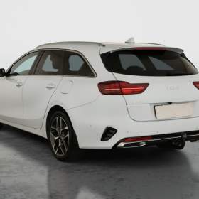 Foto inzerátu Kia Ceed 1.6 GDI plug-in