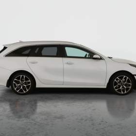 Foto inzerátu Kia Ceed 1.6 GDI plug-in