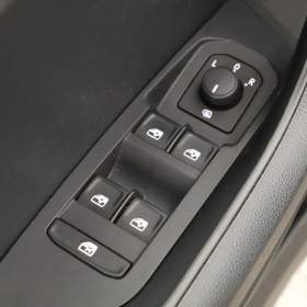 Foto inzerátu Skoda Karoq 1.0 TSI