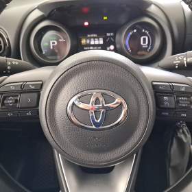 Foto inzerátu Toyota Yaris 1.5 VVT-i Hybrid