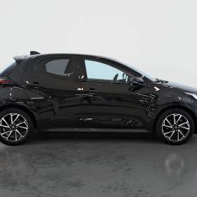 Foto inzerátu Toyota Yaris 1.5 VVT-i Hybrid
