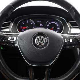 Foto inzerátu VW Passat 2.0 TDI