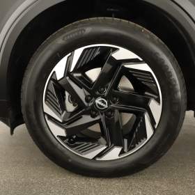 Foto inzerátu Nissan Qashqai 1.3 DIG-T MHEV