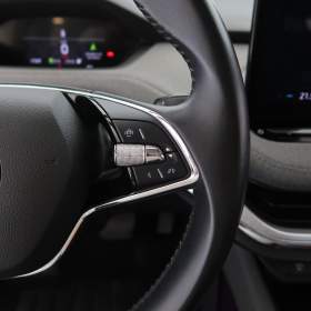 Foto inzerátu Skoda Enyaq 60 (62 kWh)