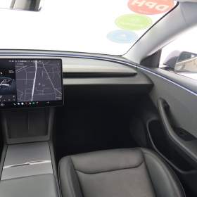 Foto inzerátu Tesla Model 3 Standard Range 60kWh