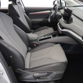 Foto inzerátu Skoda Enyaq 60 (62 kWh)