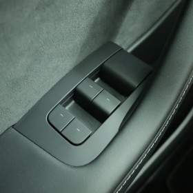 Foto inzerátu Tesla Model Y Long Range AWD 79kWh