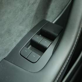 Foto inzerátu Tesla Model Y Long Range AWD 79kWh