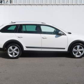Foto inzerátu Skoda Octavia Scout 2.0 TDI