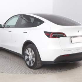 Foto inzerátu Tesla Model Y Long Range AWD 79kWh