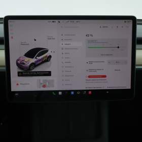 Foto inzerátu Tesla Model Y Long Range AWD 79kWh