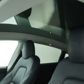 Foto inzerátu Tesla Model Y Long Range AWD 79kWh