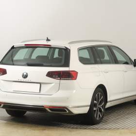 Foto inzerátu VW Passat 2.0 TSI