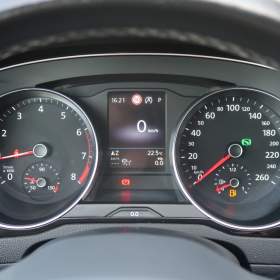 Foto inzerátu VW Passat 2.0 TSI