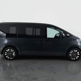 Foto inzerátu Hyundai Staria 2.2 CRDi