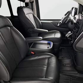 Foto inzerátu Hyundai Staria 2.2 CRDi