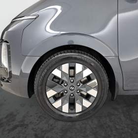Foto inzerátu Hyundai Staria 2.2 CRDi