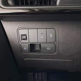 Foto inzerátu Hyundai Staria 2.2 CRDi