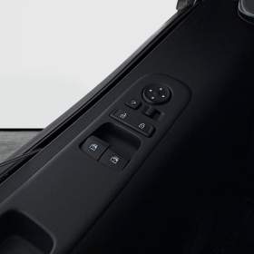 Foto inzerátu Hyundai Staria 2.2 CRDi