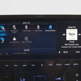 Foto inzerátu Hyundai Staria 2.2 CRDi