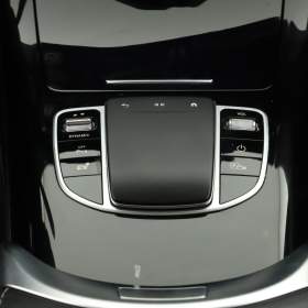Foto inzerátu Mercedes EQC EQC 400 4MATIC