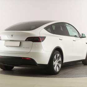 Foto inzerátu Tesla Model Y Long Range AWD 79kWh