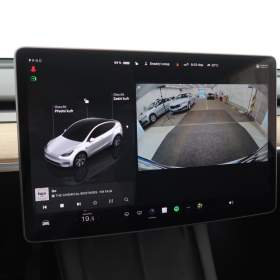 Foto inzerátu Tesla Model Y Long Range AWD 79kWh