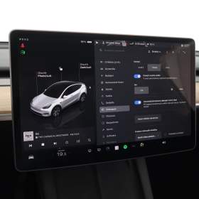 Foto inzerátu Tesla Model Y Long Range AWD 79kWh