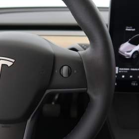 Foto inzerátu Tesla Model Y Long Range AWD 79kWh