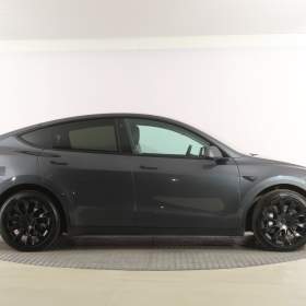 Foto inzerátu Tesla Model Y Long Range AWD 79kWh