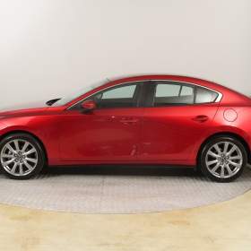 Foto inzerátu Mazda 3 e-Skyactiv G140