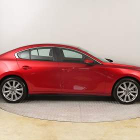 Foto inzerátu Mazda 3 e-Skyactiv G140