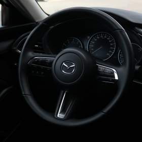 Foto inzerátu Mazda 3 e-Skyactiv G140