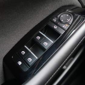 Foto inzerátu Mazda 3 e-Skyactiv G140