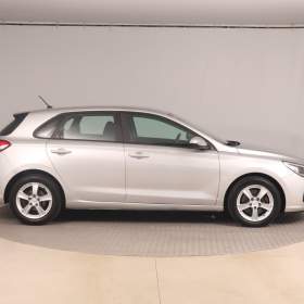 Foto inzerátu Hyundai i30 1.0 T-GDI