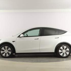 Foto inzerátu Tesla Model Y Long Range AWD 79kWh